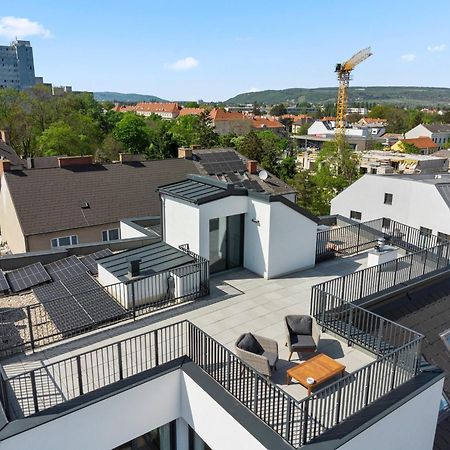 1 Min To Public Transport - 3 Min To Supermarket And Pharmacy - On-Site Parking For 19,90 Eur Bécs Kültér fotó